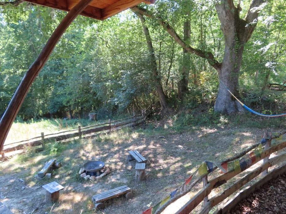 Cosy Cabane Montbrun-Bocage Eksteriør bilde