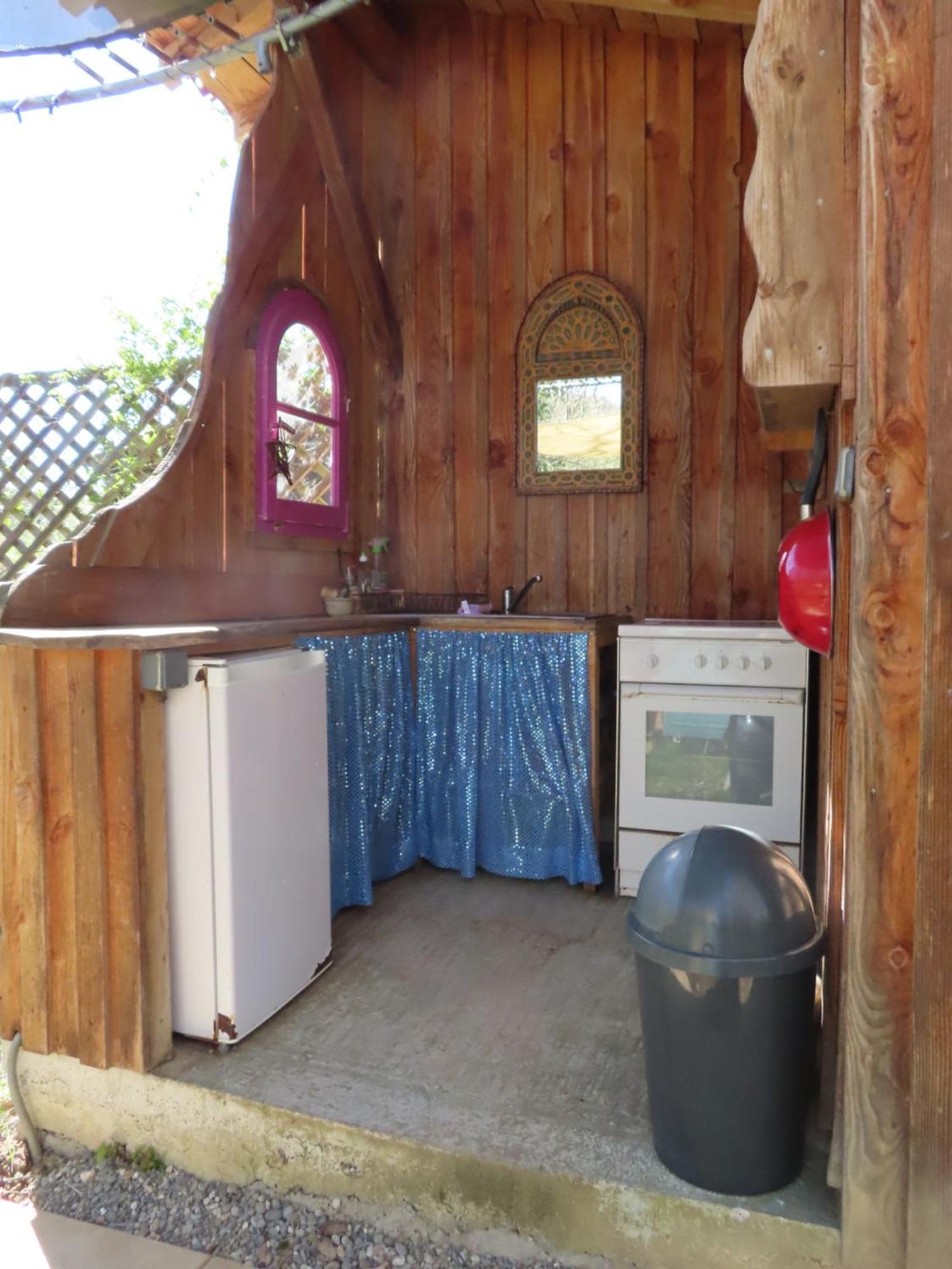 Cosy Cabane Montbrun-Bocage Eksteriør bilde
